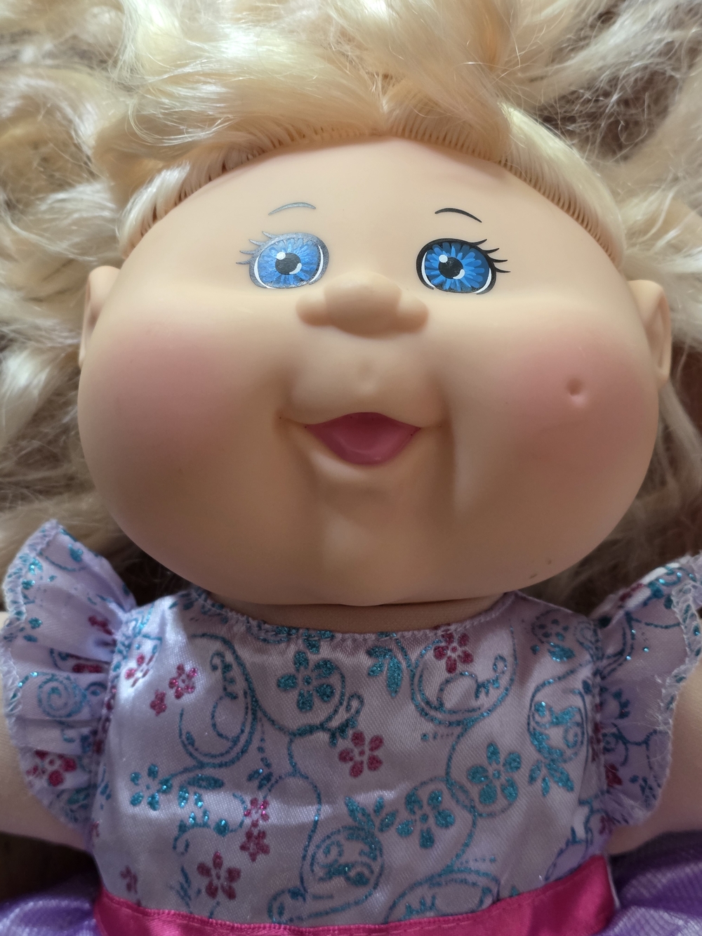Cabbage Patch Kids Doll - Picture 3 of 11